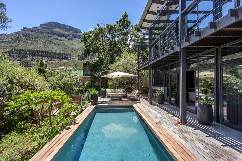 2 Bedroom Property for Sale in Hout Bay Western Cape